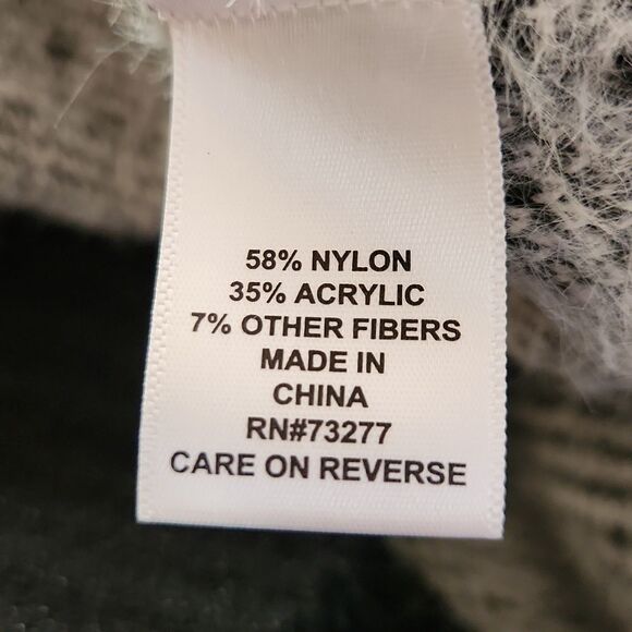 ELLE women's size medium black and white block print sweater - Picture 5 of 7